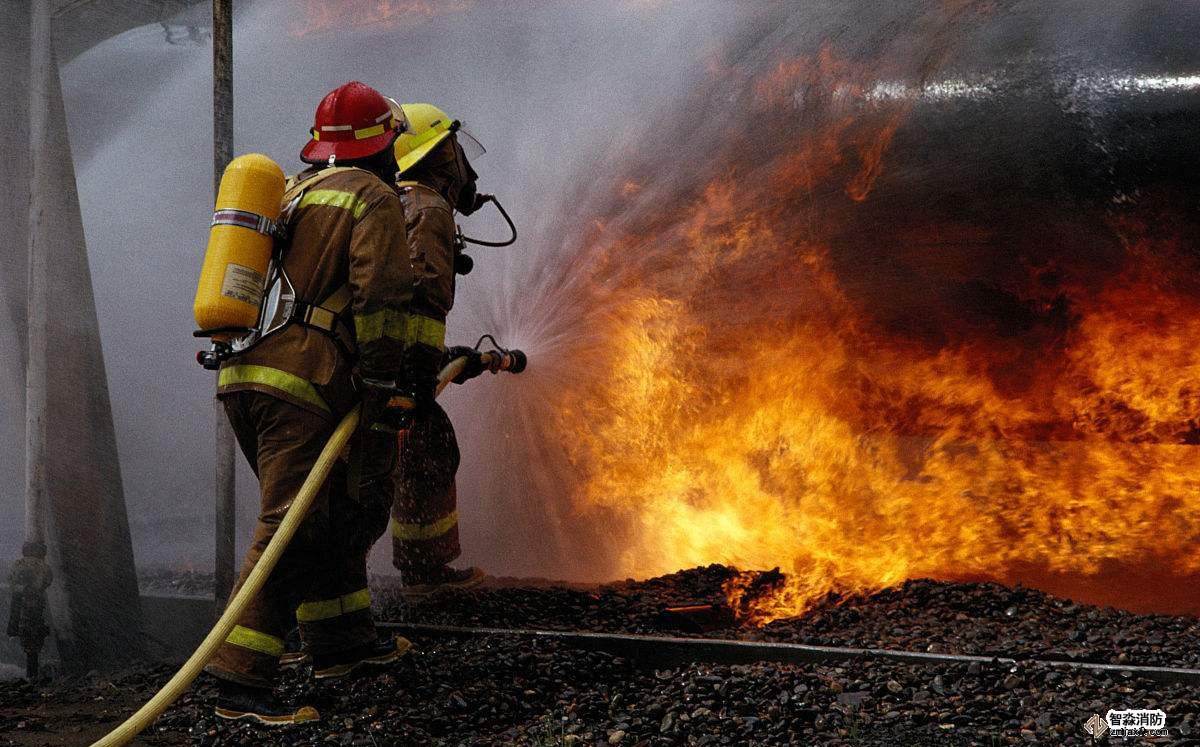 火災(zāi)自救常識 火災(zāi)自救常識